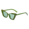 Cat-Eye-Sonnenbrille mit smaragdgrünem Rahmen und grünen Strasssteinen im 45-Grad-Winkel - Grüner Rahmen Grüner Strass