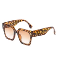 Classic tortoise shell square oversized sunglasses with brown gradient lenses for women - Leopard Frame Gradient Brown Lens