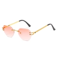 Gafas de sol sin montura con lentes degradadas rosa y patillas doradas grabadas - Octogonal/Sin montura / Montura dorada / Lentes rosa doble