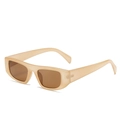 Modische quadratische Sonnenbrille in Beige-Gelee mit braunen Gläsern für Damen - Einheitsgröße / Jelly Tee Rahmen Tee Linsen
