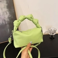 Bolso nube verde lima elegante con textura litchi y detalle de asa con nudo - Verde Sin Colgante