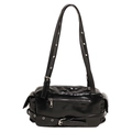 Sac à épaule chic en cuir verni noir avec œillets argentés et clous style moto - Noir