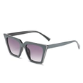 Lunettes de soleil œil-de-chat, monture gris foncé et verres violets dégradés - Taille Unique / Monture Grise Verres Gris