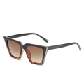 Modieuze oversized cat-eye zonnebril met zwart-schildpadmontuur en gradiënt lenzen - Eén Maat / Zwart Luipaard / Bruin Verloop