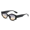 Occhiali da sole geometrici cat-eye neri con lenti sfumate dal viola all'arancione - Montatura Nera Lenti Blu Tè