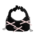 Sac demi-lune noir avec nœuds roses, poignée plissée et bandoulière chaîne argent - Noir