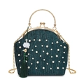 Vintage Handtasche in Dunkelgrün mit Streifen, Perlenverzierung und Goldkette - Grün