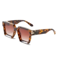 Oversized tortoise shell square sunglasses with brown gradient lenses and gold hinge - Leopard Frame Gradient Brown Lens