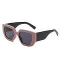 Occhiali da sole squadrati vintage con montatura rosa cipria e aste nere larghi - Asta Nera Montatura Marrone Lenti Grigie