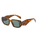 Retro oversized square sunglasses in classic tortoise shell finish with wide temples - Leopard Frame Dark Green Lens