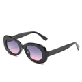 Ovale Sonnenbrille mit dickem schwarzem Rahmen und lila-rosa Verlaufsgläsern - Schwarzer Rahmen Grau Rosa Gläser