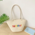 Handgewebte beige Strohtasche mit bunter Sommer-Stickerei und schmalen Lederriemen - Weiß