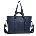 Borsa tote blu scuro in pelle con tasca verticale a zip e tracolla rimovibile su sfondo bianco - Blu