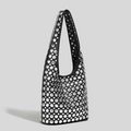 Sac hobo noir chic avec clous argentés et bandoulière réglable pour porté épaule - Noir