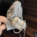 Borsa a mano Boston vintage bianco crema con finiture argento e tracolla regolabile - Bianco Crema/Argento