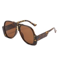 Oversized tortoise frame sunglasses with brown lenses and thick decorative temples - Leopard Frame Brown Lens
