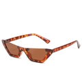 Retro narrow cat-eye sunglasses with tortoise shell frame and dark brown lenses - Leopard Frame / Tea Lens
