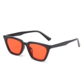 Lunettes de soleil œil-de-chat rétro avec monture noire et verres orange vif - Monture Noire Verres Lie-de-vin