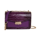 Borsa a tracolla da donna viola con motivo a coccodrillo e catena dorata stile vintage - Viola
