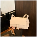 Sac oreiller minimaliste blanc crème en cuir à motif litchi pour porter en bandoulière - Blanc