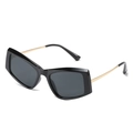 Retro Übergroße quadratische Sonnenbrille mit schwarzem Rahmen und Goldbügeln - Schwarzer Rahmen / Schwarze Gläser