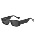 Klassieke zwarte rechthoekige cat-eye zonnebril met geometrisch pootjesontwerp - Zwart Frame / Zwarte Lenzen