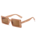 Lunettes de soleil rectangulaires beiges avec branches larges et verres bruns - Monture Thé Verres Thé