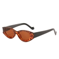Retro oval sunglasses featuring tortoiseshell front frame and black temples with brown lenses - Leopard Frame / Tea Lens