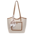 Borsa tote beige con finiture in pelle marrone e accessorio sciarpa di seta sul manico - Bianco