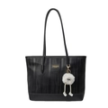 Bolso tote negro con textura de ondas y lindo colgante de peluche blanco - Negro