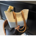 Grande borsa tote intrecciata in cotone beige e blu per le vacanze estive al mare - Blu