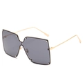 Fashionable oversized square sunglasses with metal rivets and thin gold temples - Gold Frame Full Grey