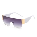 Lunettes de soleil masque oversize avec verres dégradés violets et branches blanches - Monture Blanche Verre Gris