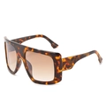 Oversized flat top sunglasses in polished tortoise shell frame with brown gradient lenses - Leopard Frame Gradient Brown Lens