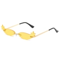Sternförmige gelbe Sonnenbrille mit goldenem Metallrahmen für Party und Festival - Goldener Rahmen Gelbe Gläser