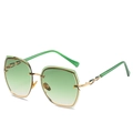 Gafas de sol sin montura con lentes degradadas verdes y detalles de cadena dorada - Montura Dorada Verde