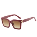 Retro oversized square sunglasses in burgundy frame with gradient tea lenses and V metal decor - Burgundy Frame Brown Lens