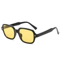 Retro vierkante zonnebril met zwart montuur, gele glazen en stijlvolle gouden klinknagels - Zwart Frame Gele Lenzen