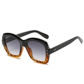 Modieuze oversized vierkante zonnebril met zwart-schildpadmontuur en grijze glazen - Zwart Over Luipaardframe Dubbele Grijze Lens
