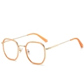 Lunettes de soleil carrées en métal doré avec bordure orange et verres teintés - En stock / Lunettes sans correction or et orange standard