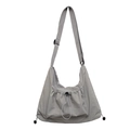 Bolso tote de nailon gris con correa ajustable y práctico bolsillo con cordón - Gris
