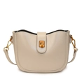 Borsa a sella vintage bianco crema in pelle morbida con fibbia dorata e design a forma di U - Grigio
