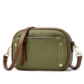 Bolso cámara verde oliva en piel granulada con ribete marrón y remaches dorados - Verde oliva