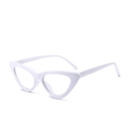 Occhiali gatto bianchi chic con montatura triangolare e finitura lucida - Bianco