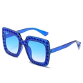 Schicke blaue Oversize quadratische Sonnenbrille mit Strass und Verlaufsgläsern - Blauer Rahmen Blau Farbverlauf