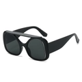 Gafas de sol negras extragrandes Y2K con un moderno diseño de visera de vanguardia - Régulier / Montura Negra Lentes Grises