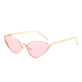 Occhiali da sole cat-eye chic con montatura in metallo oro e lenti rosa da donna - Montatura Dorata Lenti Rosa