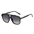 Lunettes de soleil aviateur noires à double pont avec verres dégradés et détails T dorés - Standard / Monture Noire Verres Gris Marron