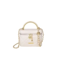 Mini borsa trapuntata bianca con manico dorato e tracolla a catena con ciondolo a cuore - Bianco