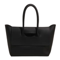 Borsa tote classica in pelle nera con motivo litchi, doppi manici e design a patta - Nero
